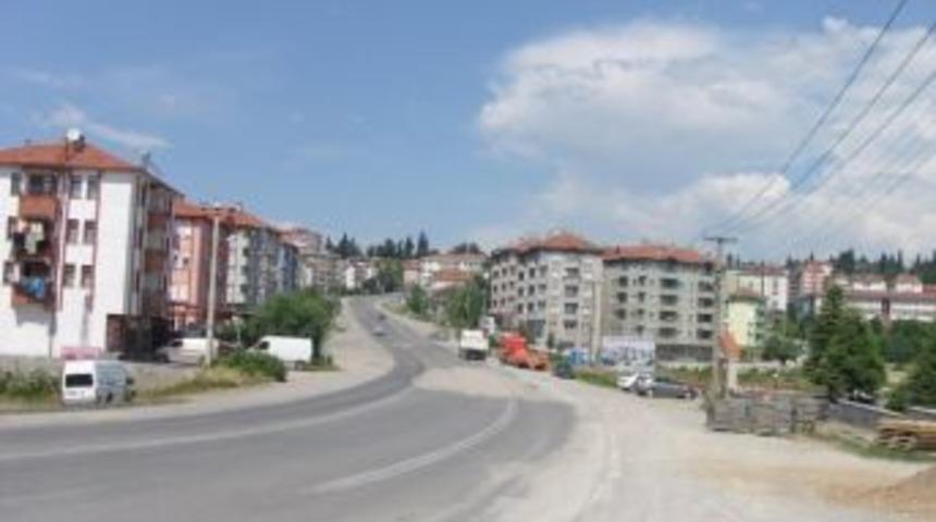 Milletvekili Tun&ccedil;: &ldquo;&ouml;zel İdare Ve Hastane Kavşağı Arasında B&ouml;l&uuml;nm&uuml;ş Yol Ve K&ouml;pr&uuml;l&uuml; Kavşak Yapılacak&rdquo;