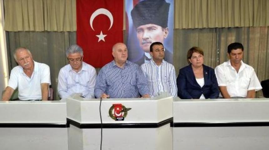 Chp'li Vekiller, Il Il Gezerek Koalisyonun Neden Kurulamadığını Anlatıyor