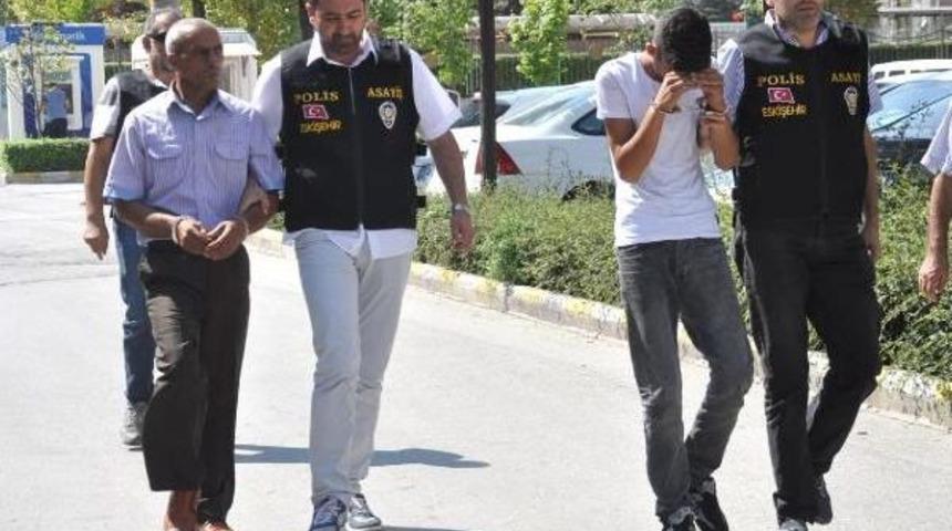 Telefonla 7 Kişinin 175 Bin Lirasını Dolandırmışlar