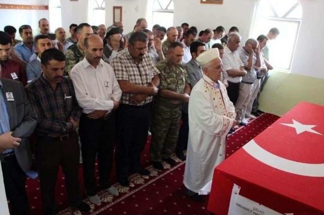 Silopili Şehidin Cenazesinde K&uuml;rt&ccedil;e Ağıtlar Yankılandı