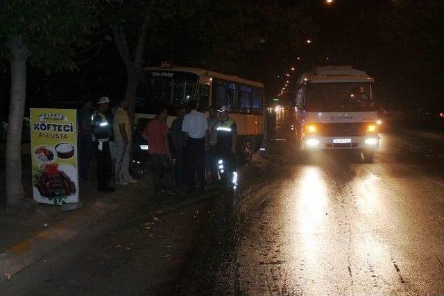 Tekirdağ’da Yolcu Alımı Sırasında 2 Minibüs Çarpıştı: 6 Yaralı