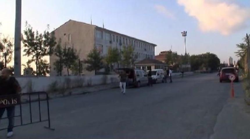 Two Suspects Open Fire Over Istanbul&rsquo;S Police Department