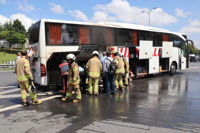 geniş haber// Esenler'de yolcu otobüsünde yangın