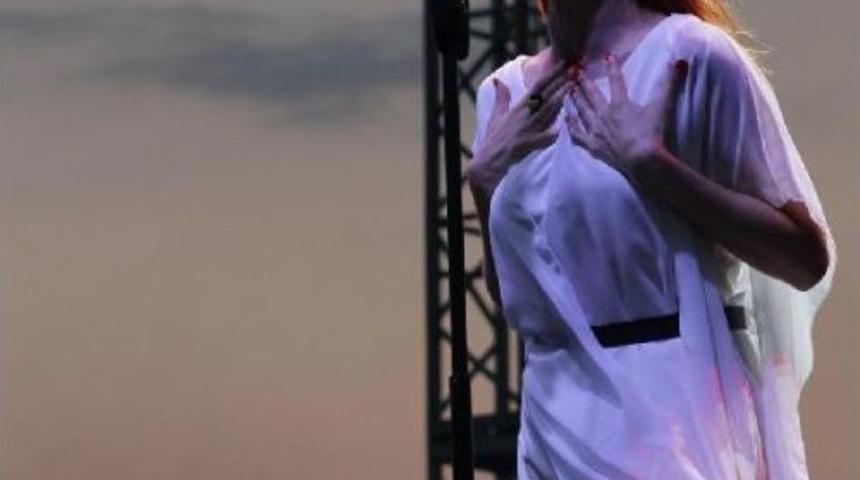 Zeytinli Rock Festivali 2015 Başladı