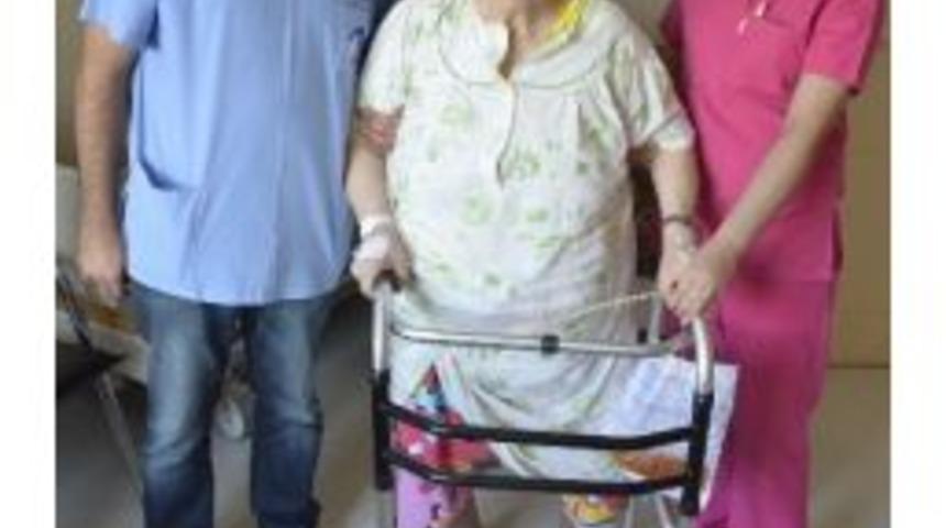 Protez Ameliyatıyla &Ouml;zg&uuml;rl&uuml;ğ&uuml;ne Kavuştu