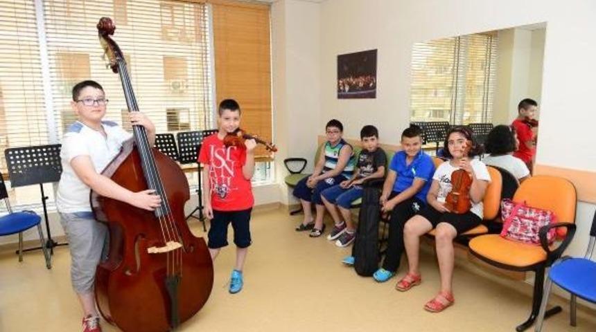 Eğlenerek &Ouml;ğreniyorlar