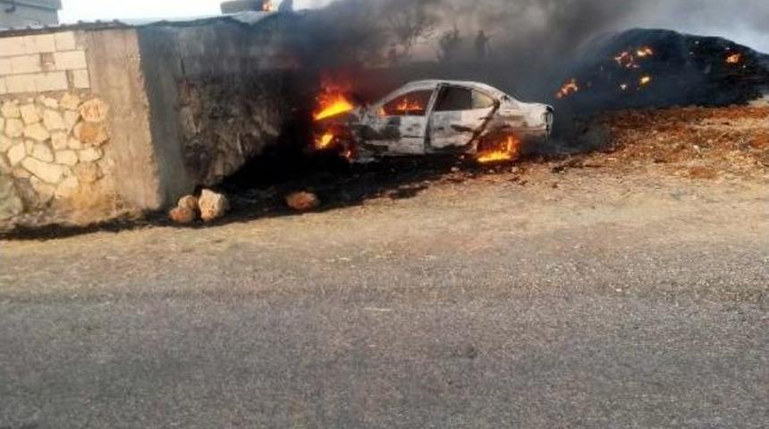 Duvara &Ccedil;arparak Alev Alan Otomobildeki 6 Kişi Yaralandı