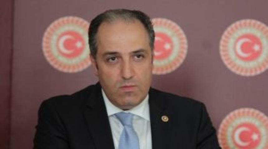 Ak Parti’den Yurt Dışı Seçmenlerle İlgili Flaş Hamle