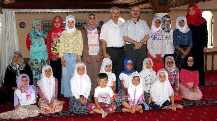 Bozkurt&rsquo;ta Yaz Kur&rsquo;an Kursları Tamamlandı