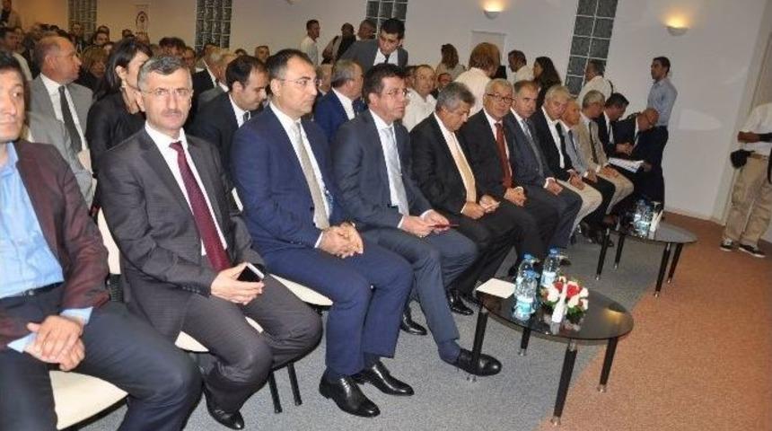 Zeybekci: &rsquo;&rsquo;izmir&rsquo;i Serbest B&ouml;lgeler Şehri Yapalım&rsquo;&rsquo;