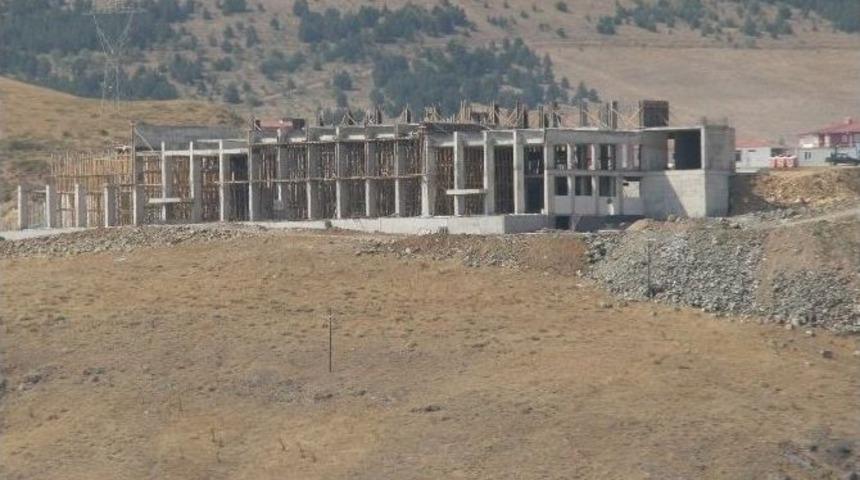 Yozgat Kadın Termal Aquapark Ve Spor Kompleksi İnşaatı Hızla Y&uuml;kseliyor