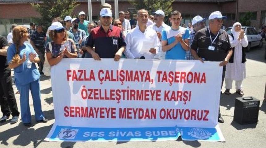 Sivas'ta Hastanelerin Birleşmesine Tepki