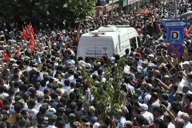 Şehit Ömer Erüstün Son Yolculuğuna Uğurlandı