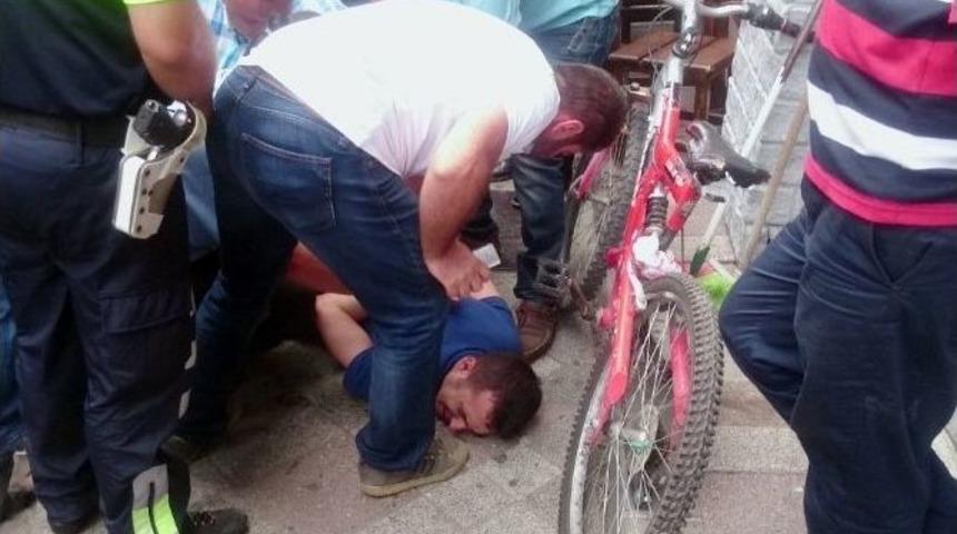 Kız Arkadaşıyla Konuşamayınca Ortalığı Karıştırdı