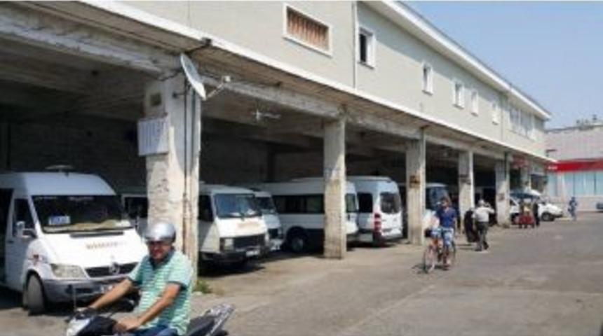 &Ouml;demiş Otogarında Dolmuş Peronları Bakımsız Kaldı