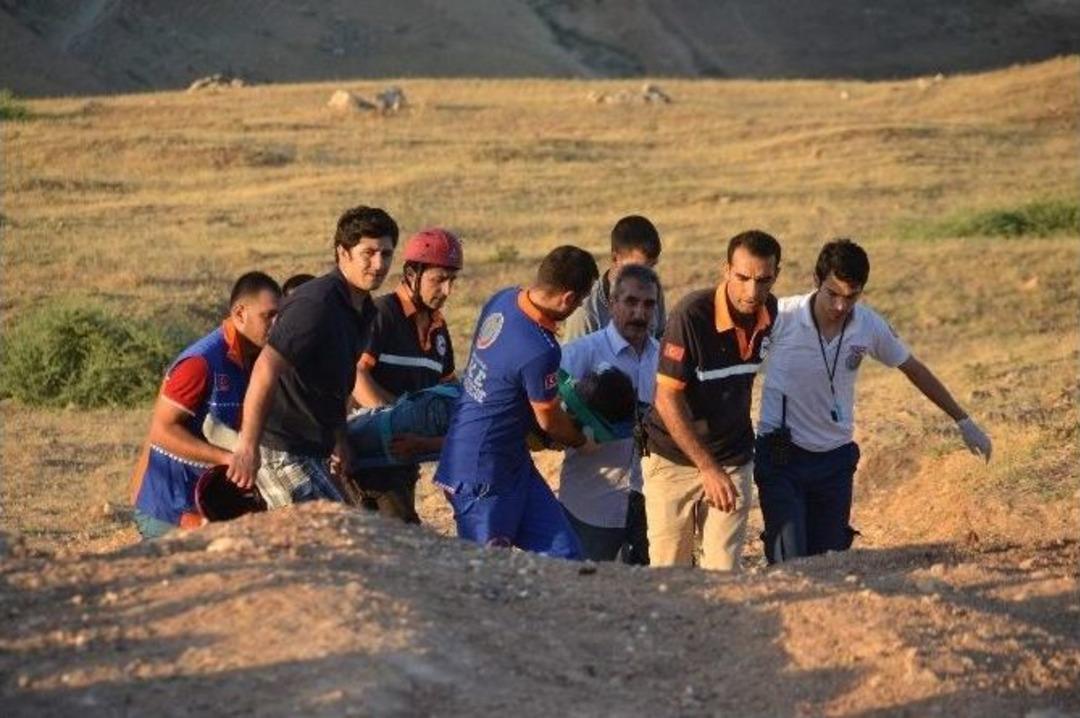 Yama&ccedil;tan D&uuml;şen &Ccedil;ocuk İ&ccedil;in Afad Ve Umke Seferber Oldu