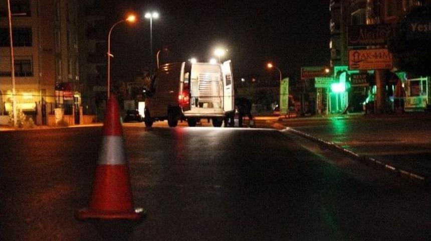 Ş&uuml;pheli Paketten Yiyecek &Ccedil;ıktı