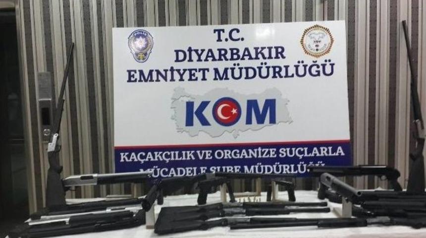 Av Bayiinde Ruhsatsız Silah Ele Ge&ccedil;irildi