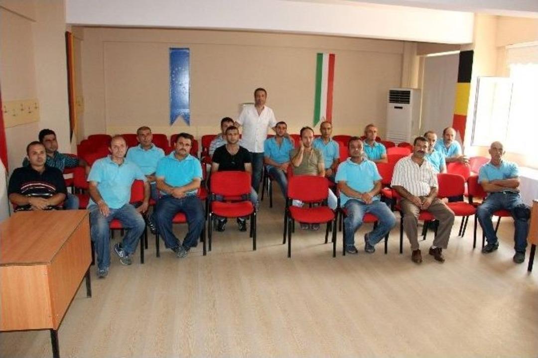 Eğitim G&ouml;ren Kapıcılar Hor G&ouml;r&uuml;lmekten Şikayet&ccedil;i