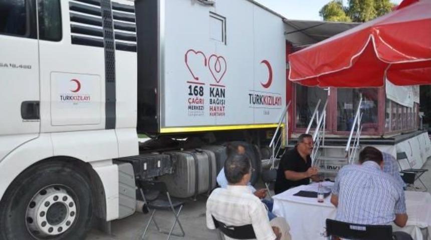 16 Yılda 10.5 Kilo Kan Verdi