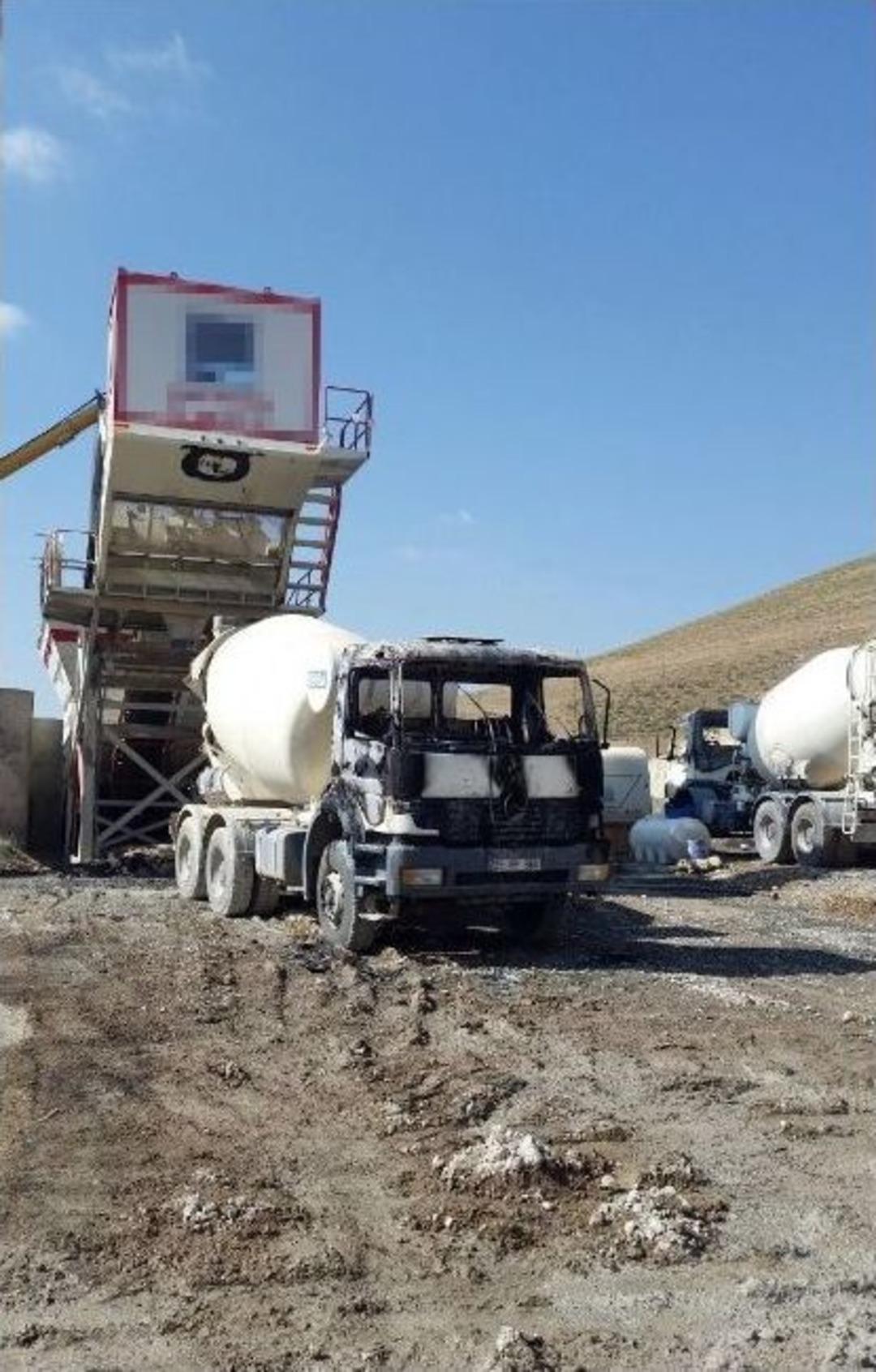 Pkk, Erzurum&rsquo;da 17 İş Makinesi Yaktı