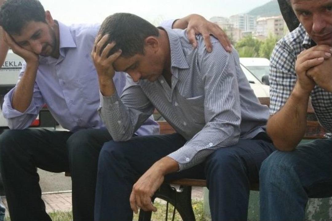 D&uuml;ğ&uuml;nde Maganda Kurşununun Hedefi Olan Gen&ccedil; Kızdan Acı Haber