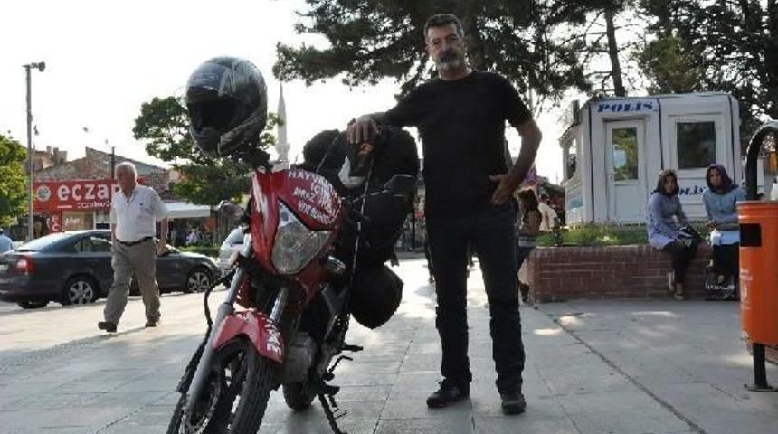 Hayvan Hakları Savunucusu Semih İğdig&uuml;l, &Ccedil;orum'da