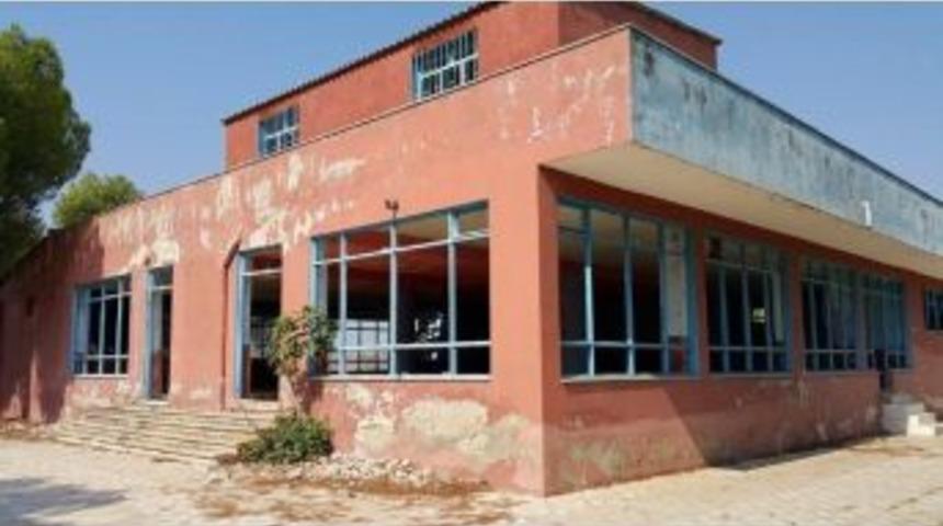 Kaymak&ccedil;ı Tepedeki Restoran Harabeye D&ouml;nebilir