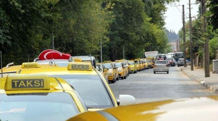 Şof&ouml;r Esnafından Ter&ouml;re Tepki Konvoyu