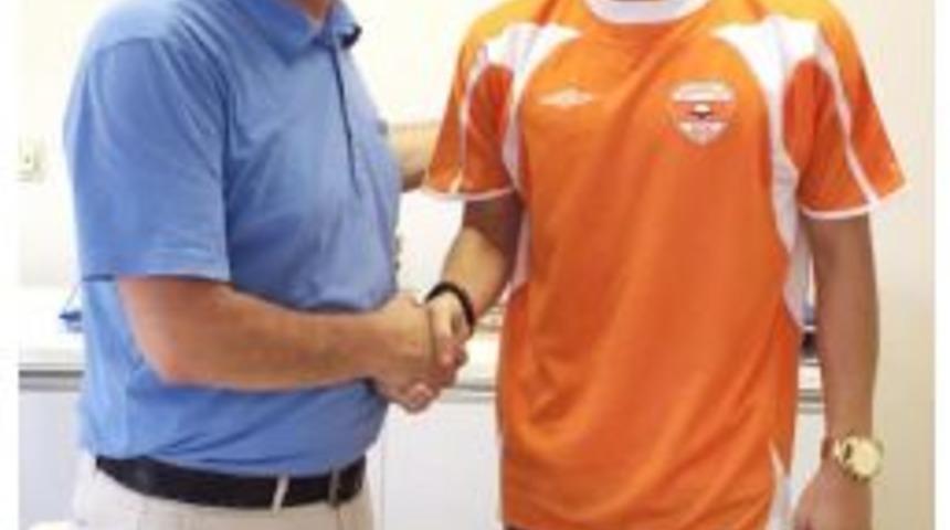 Adanaspor Canberk'le Anlaştı