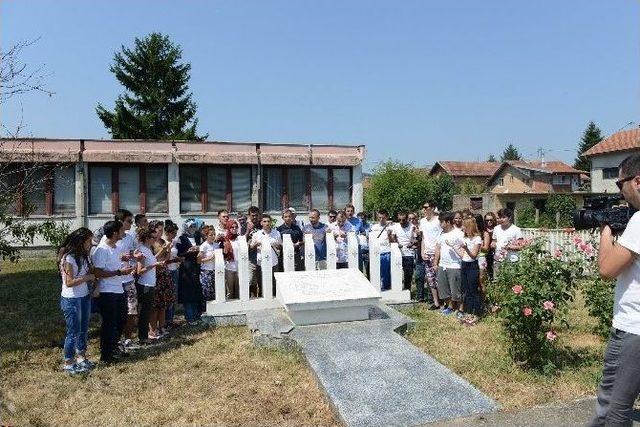 Erguvan Halk Dansları Ekibi Bosna’yı Salladı