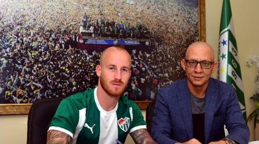 Bursaspor Stoch&rsquo;a İmzayı Attırdı