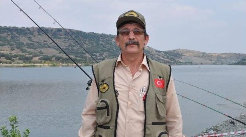 Amat&ouml;r Balık&ccedil;ılar Eskişehir&rsquo;de Yarışıyor