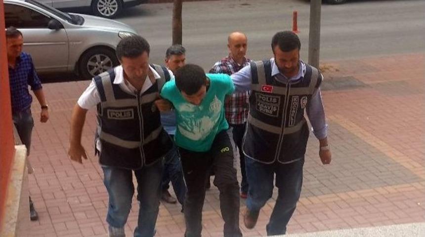 Hırsızlar Polisten Ka&ccedil;amadı