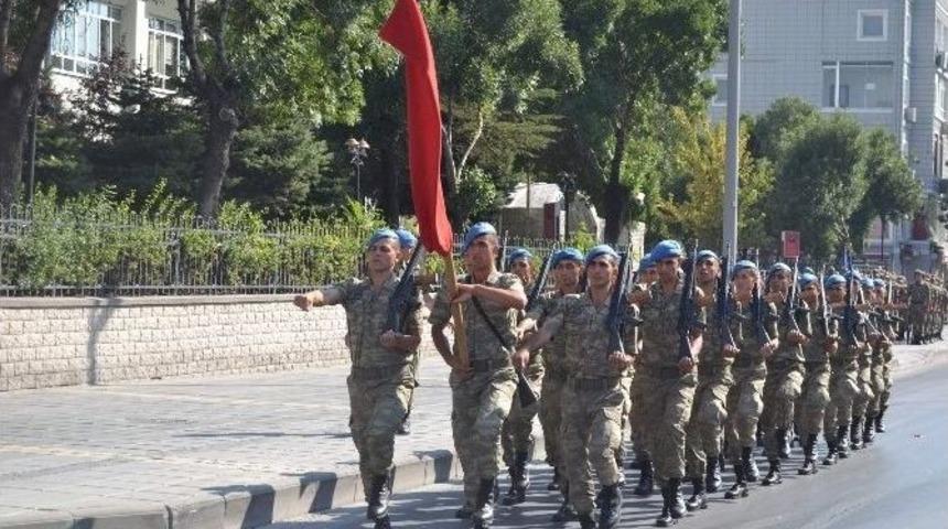 30 Ağustos Provası Cumhuriyet Meydanı&rsquo;nda Yapıldı