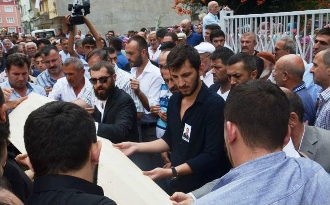 Sedat Şahin&rsquo;in Oğlunun Cenazesi Toprağa Verildi