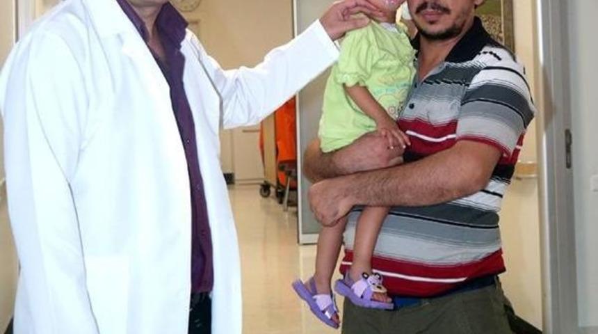 Kalbi Delik Bebek, Dana Zarıyla Hayata Tutundu