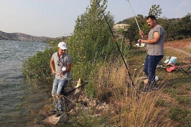 3 Kilo 250 Gramlık Sazanla Gelen Birincilik