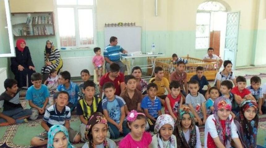 Yeşilyurt Gedik Camii&rsquo;nde &Ouml;ğrencilere Bisiklet Hediye Edildi