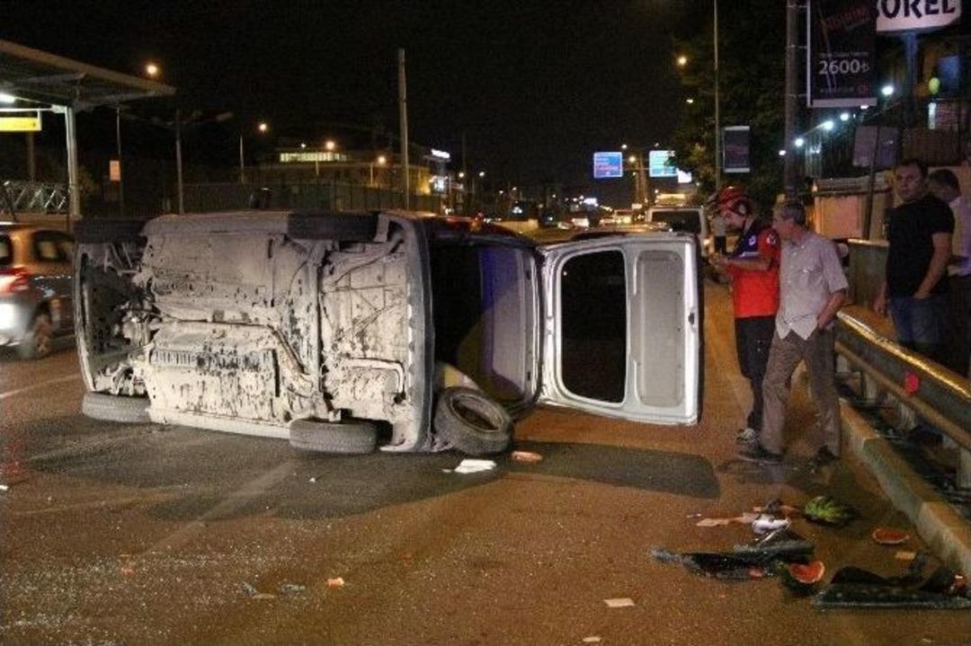 Aşırı Hız Can Aldı: 1 &Ouml;l&uuml;, 3 Yaralı