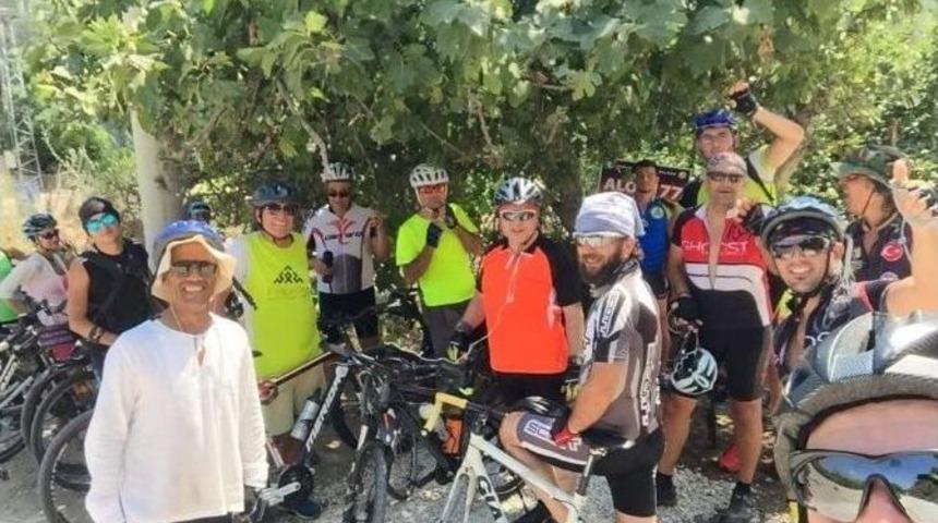 Doğa Tutkunları Kaplıcalarda