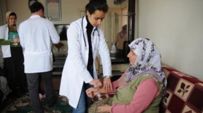 D&uuml;zce Belediyesi&rsquo;nin De Katkılarıyla Evde Bakım Hizmetinde Pilot İl D&uuml;zce