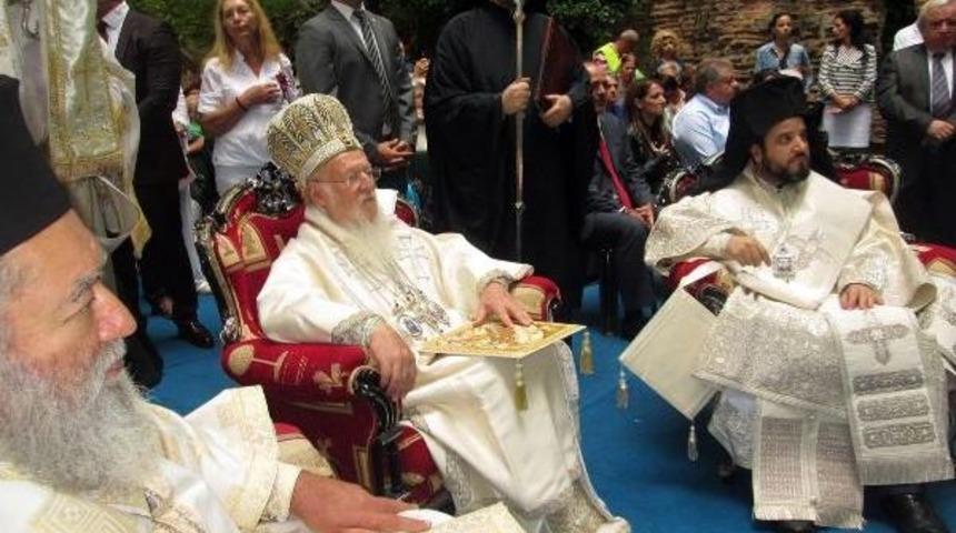 Bartholomeos Kirzalı Manastırı'nda Ayin Y&ouml;netti