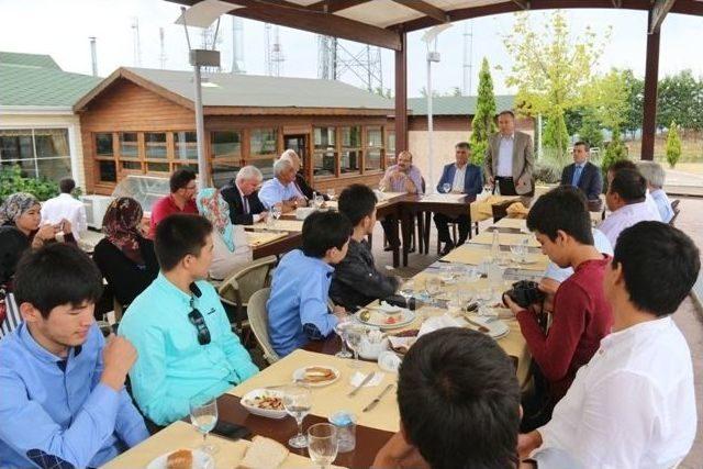 Ahmet Yesevi Üniversitesi Öğrencileri Düzce’de