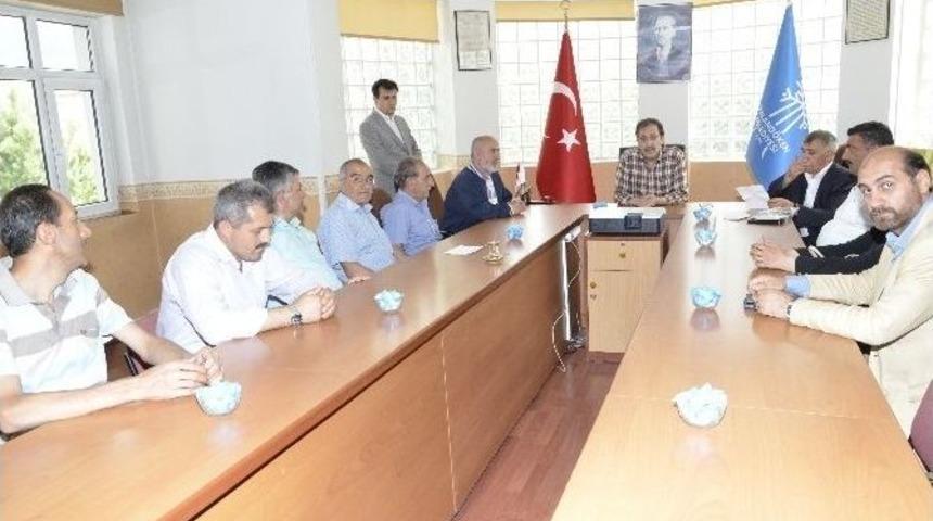 Halk G&uuml;n&uuml;ne Vatandaşlar Bu Defa Teşekk&uuml;r İ&ccedil;in Geldi