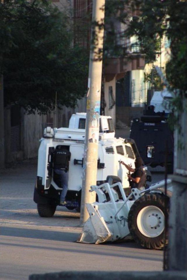 Polis, Şırnak'ta Hendekleri Kapattı