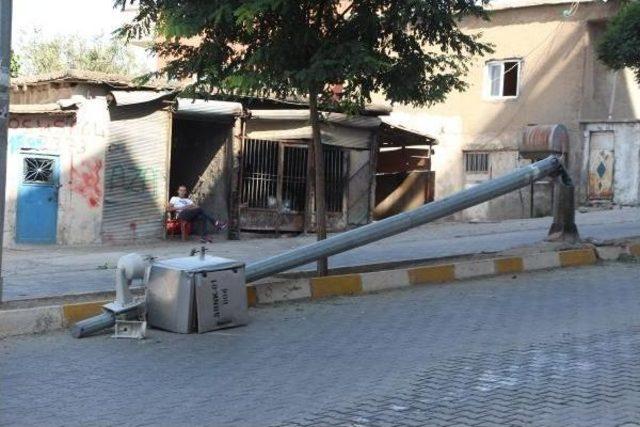Polis, Şırnak ta Hendekleri Kapattı 3