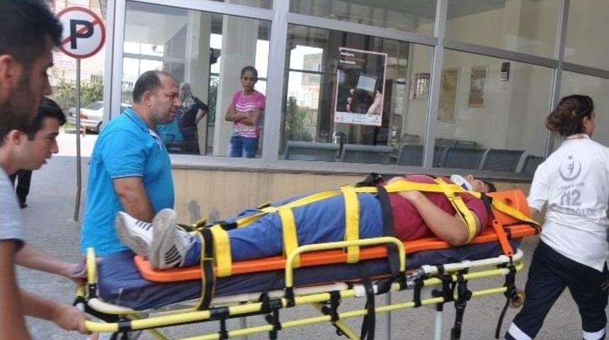 Adıyaman&rsquo;da Otomobil Devrildi: 6 Yaralı