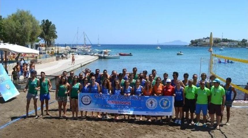 Dat&ccedil;a Plaj Voleybol Turnuvası Sona Erdi