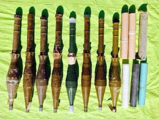 Diyarbakır da 1 Ayda 2, Roketatar, 121 Silah, 346 Bomba Ele Geçirildi 3